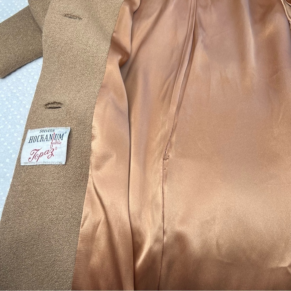 Vintage 1950s Stevens Hockanum Fabric Topaz Mink Boucle Fabric Top Coat - Picture 9 of 11